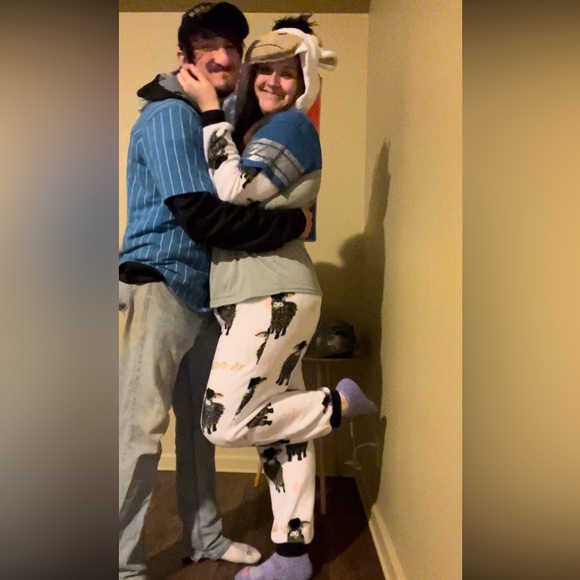 Meet your Posher, Emily - Picture 5 of 8